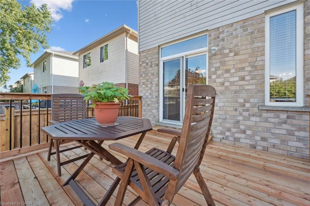 416 Beaumont Crescent