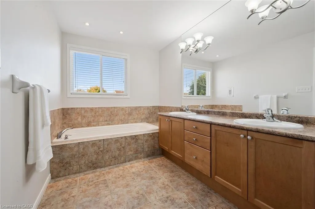 416 Beaumont Crescent