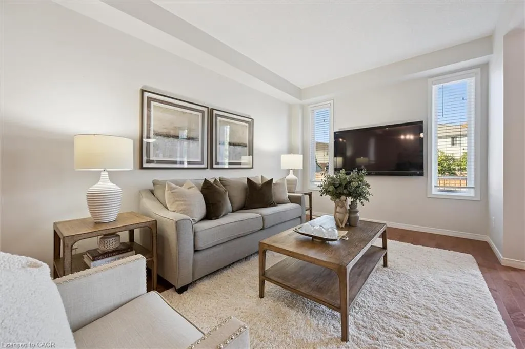 416 Beaumont Crescent