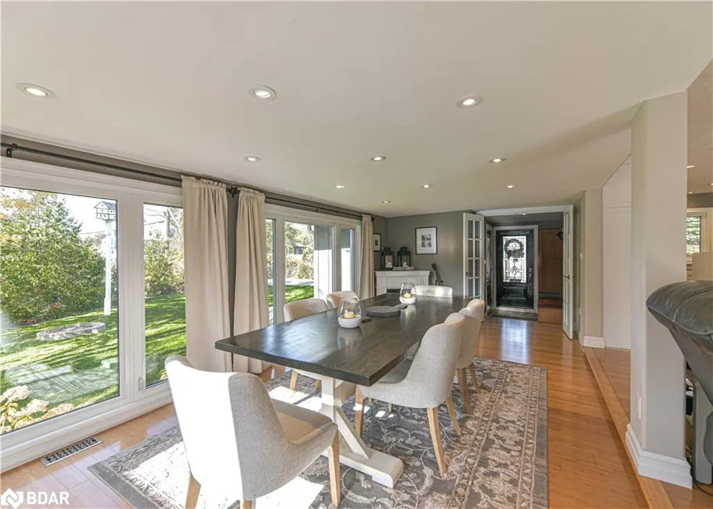 8222 County Rd 169 Road