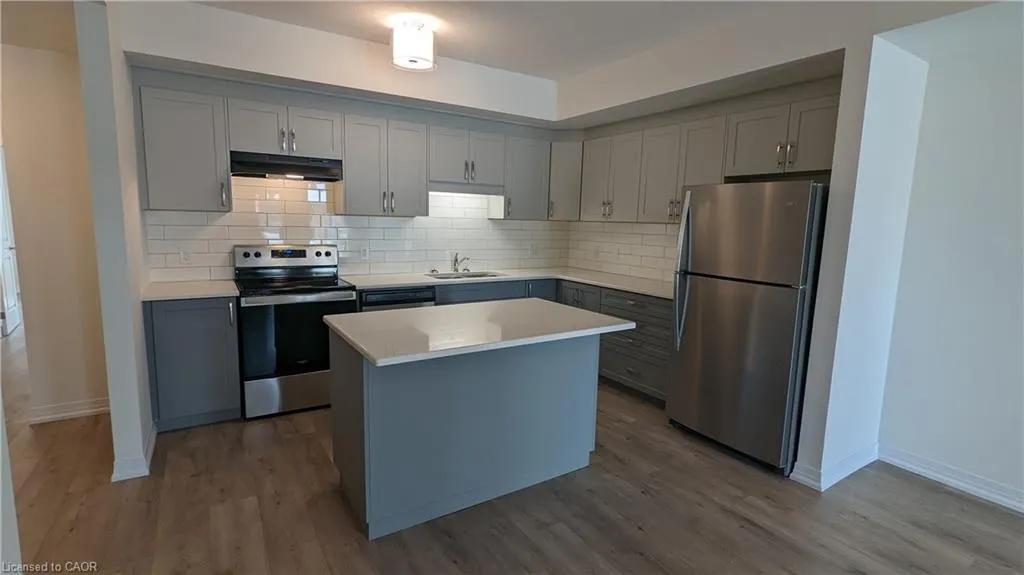 261 Woodbine Avenue, #80