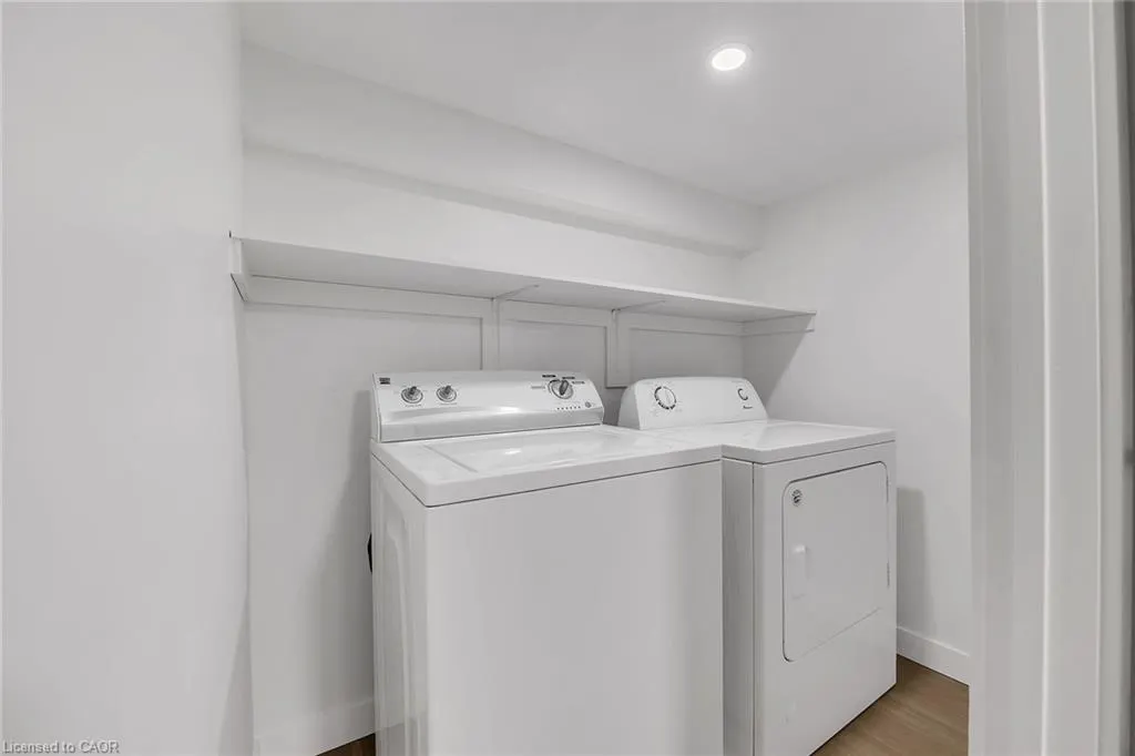 20 Crosthwaite Avenue N