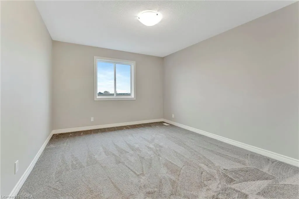 247 Lafayette Street E