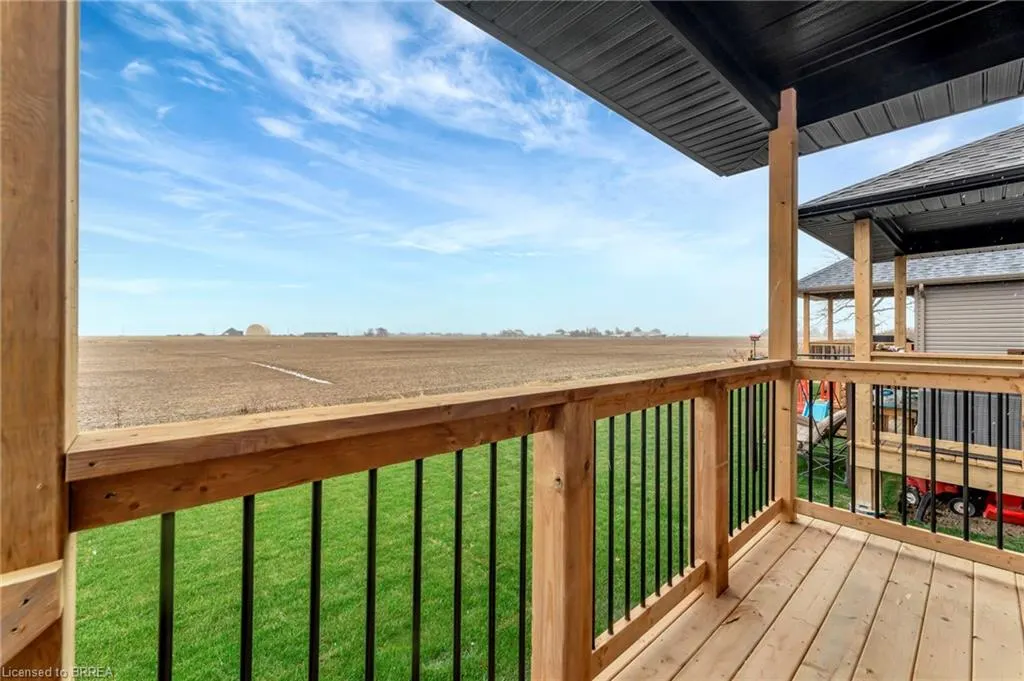 247 Lafayette Street E