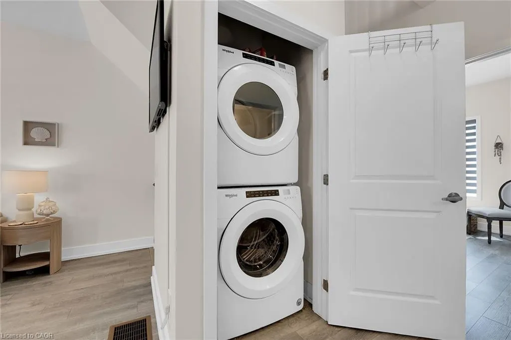 115 Shoreview Place, #9