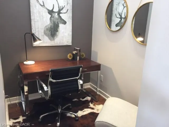 320 Plains Road E, #618