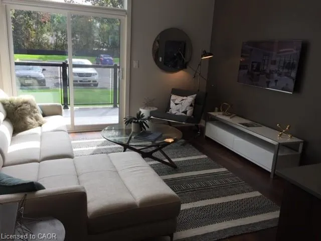 320 Plains Road E, #618