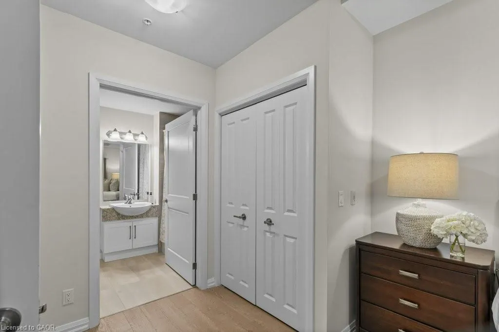 778 Laurelwood Drive, #110