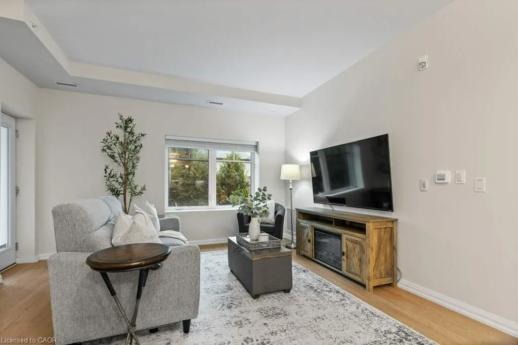 778 Laurelwood Drive, #110