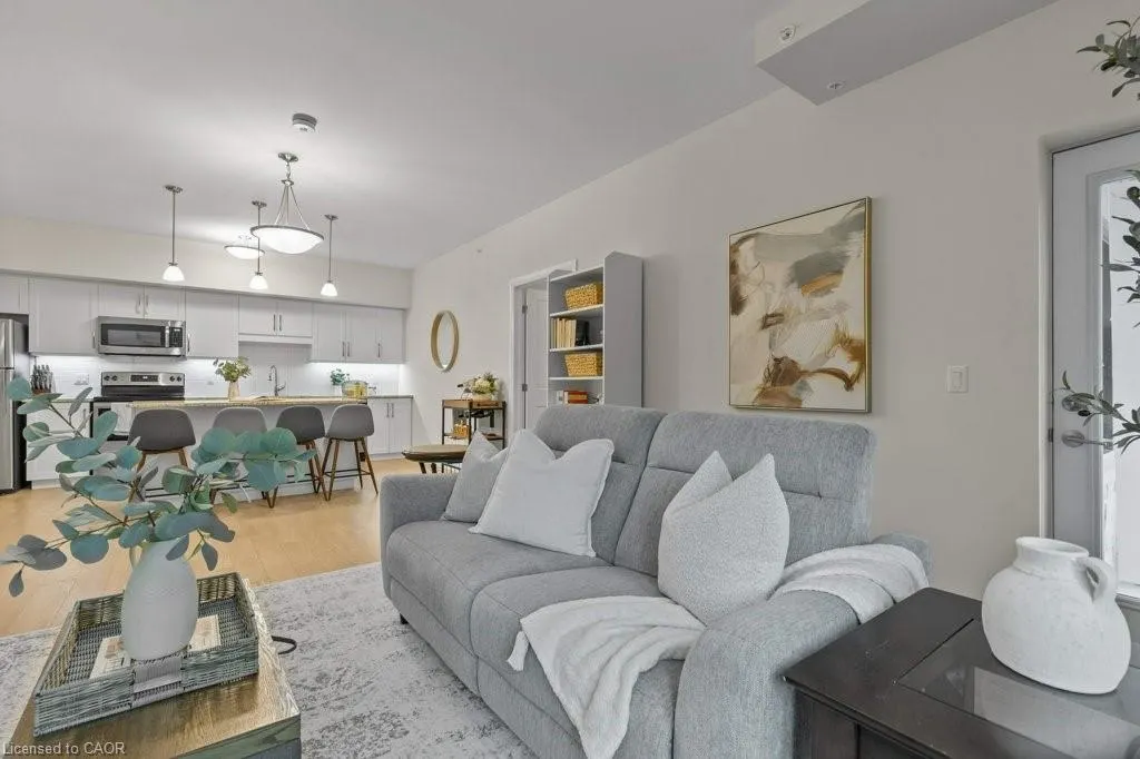 778 Laurelwood Drive, #110