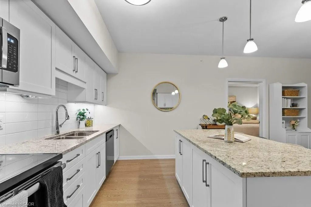 778 Laurelwood Drive, #110