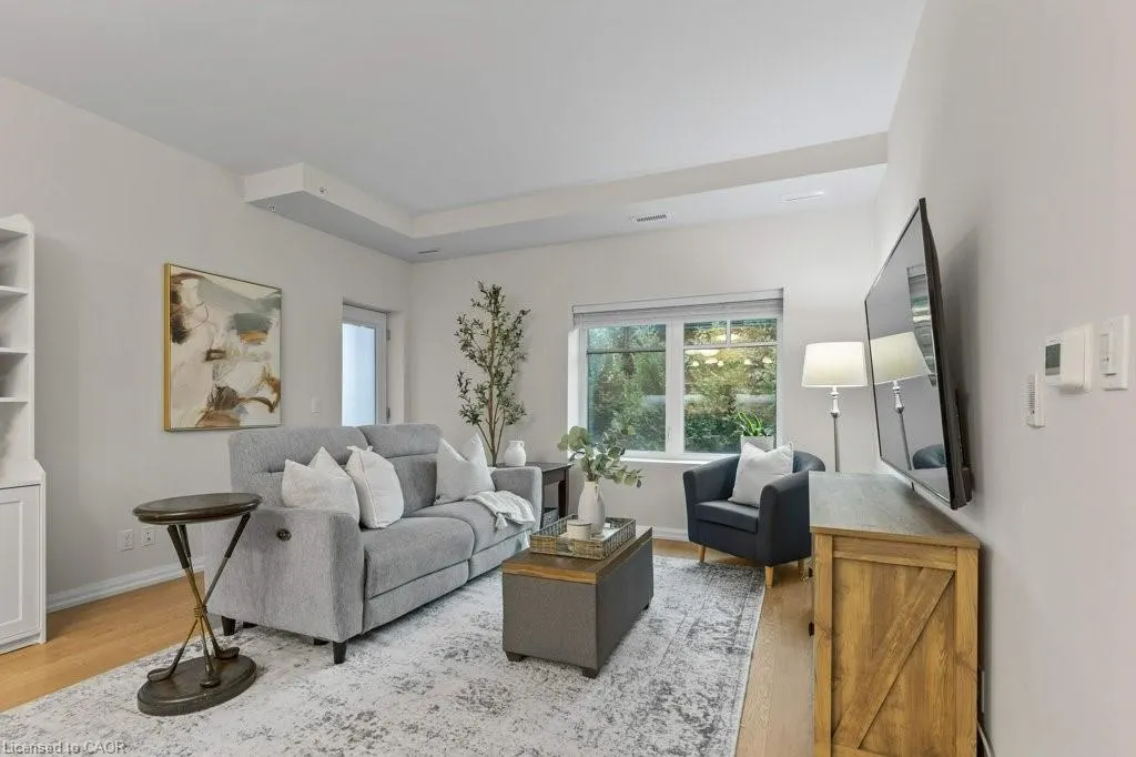 778 Laurelwood Drive, #110