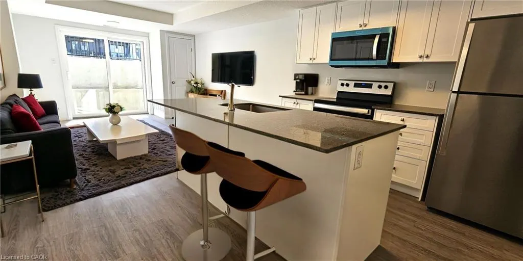 410 Northfield Drive W, #C7