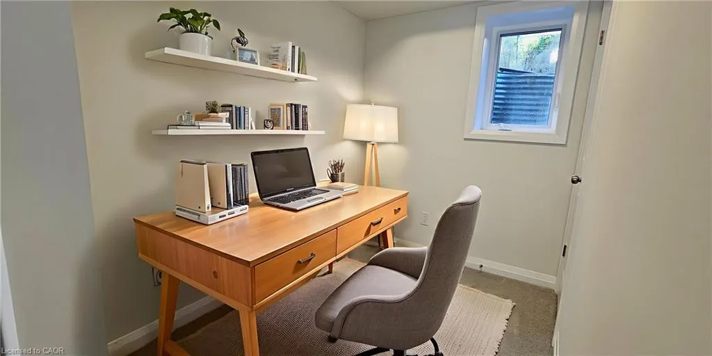 410 Northfield Drive W, #C7