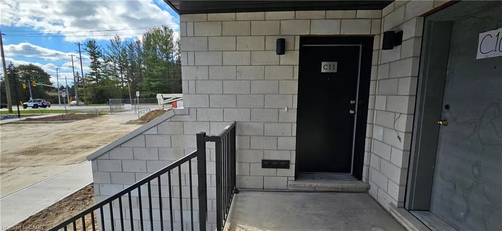 410 Northfield Drive W, #C11