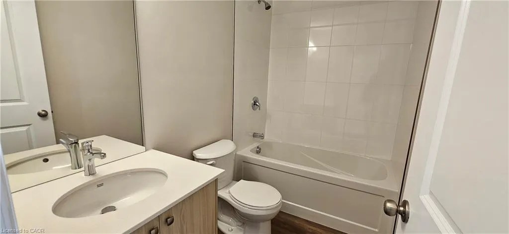 410 Northfield Drive W, #C11