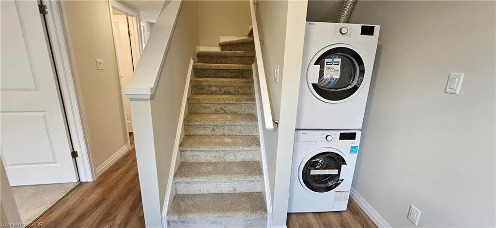 410 Northfield Drive W, #C11