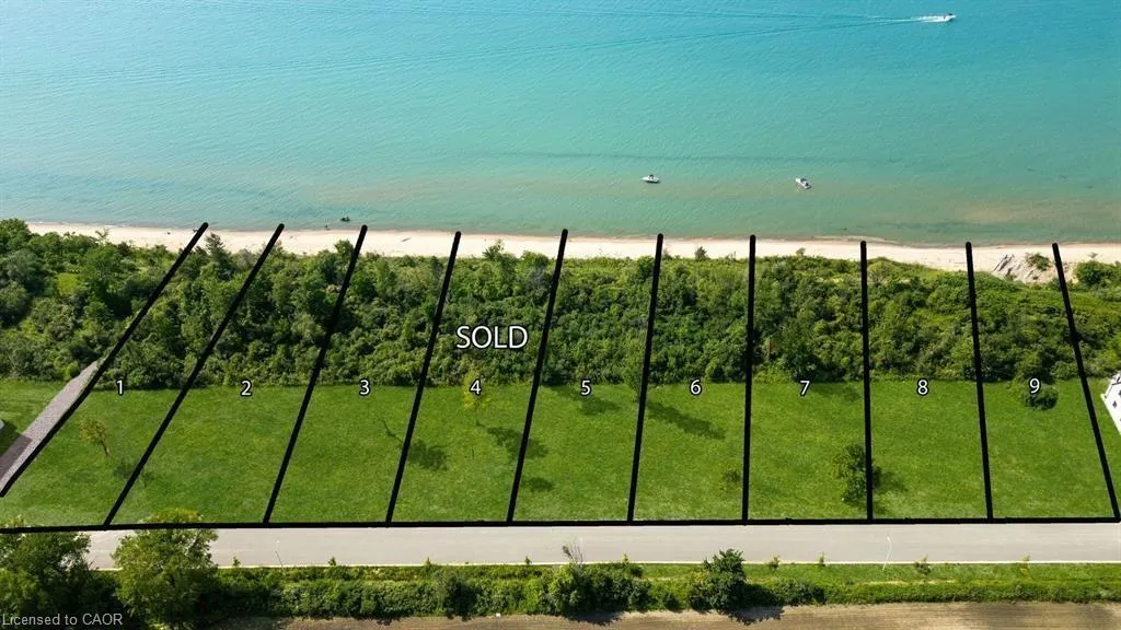 7049 Blue Coast Heights