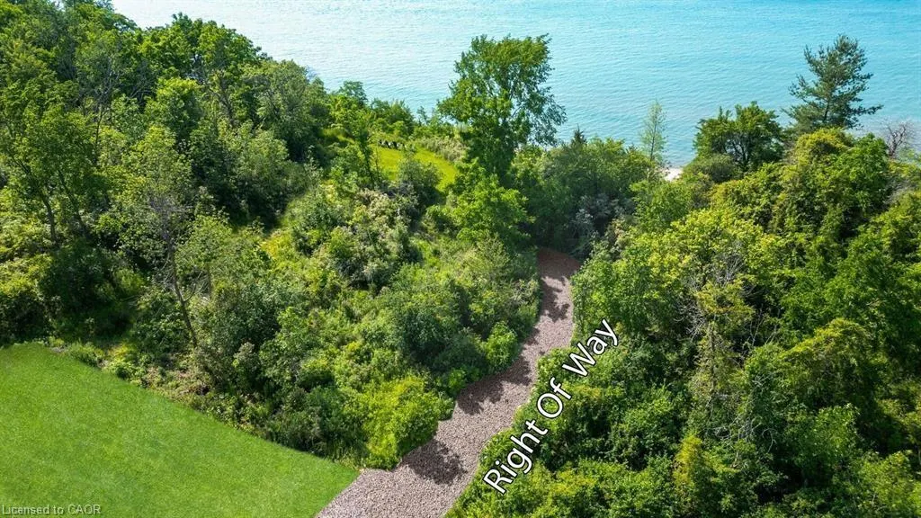 7049 Blue Coast Heights