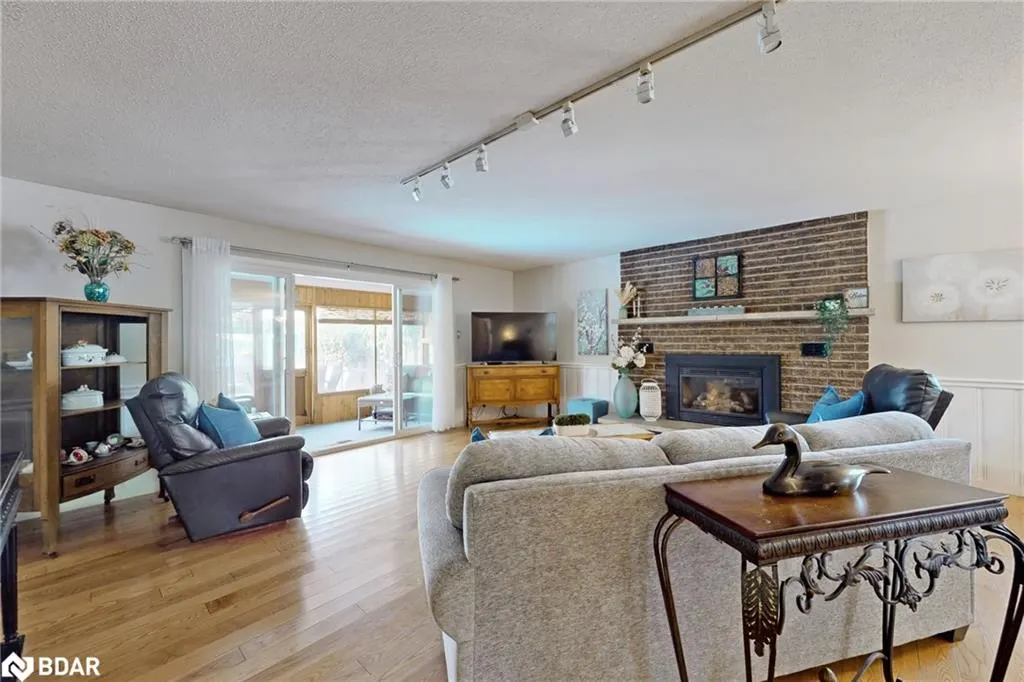 121 Queen Street Street