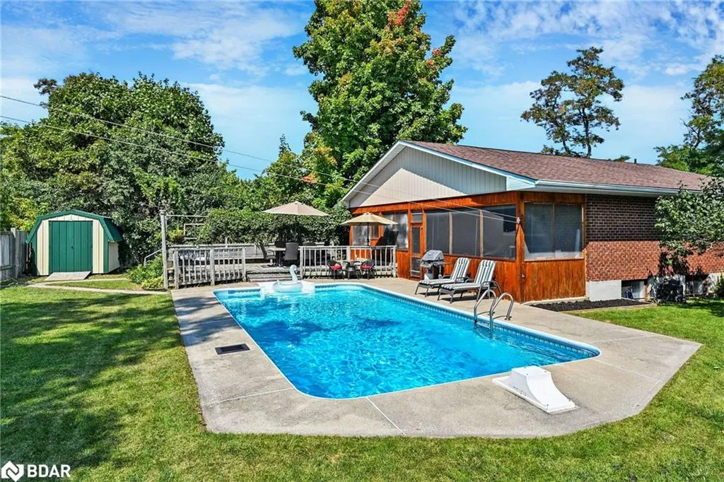 121 Queen Street Street