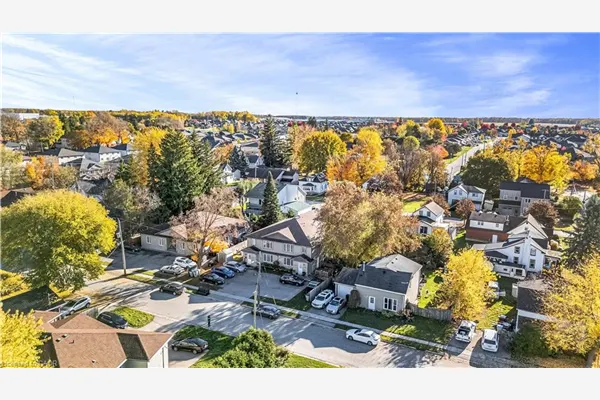 180 Union Street W, #C