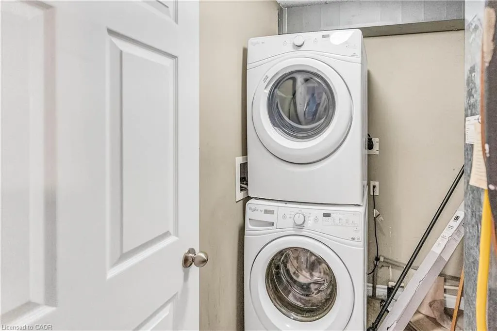 180 Union Street W, #C