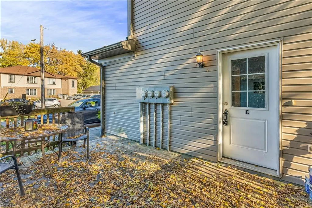 180 Union Street W, #C