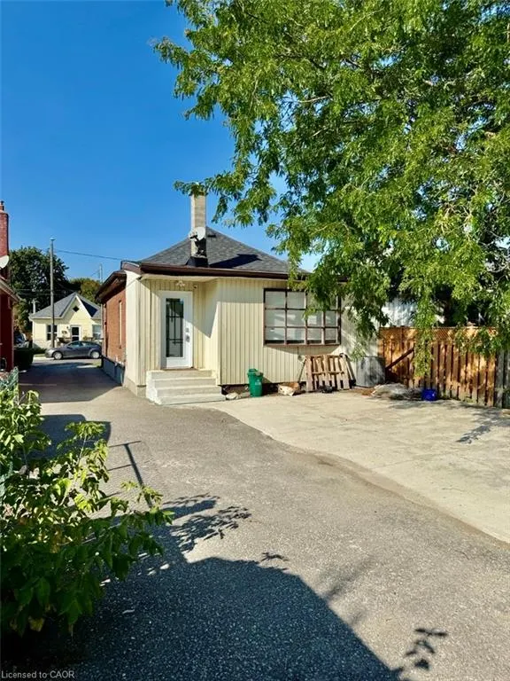 311 Marlborough Street