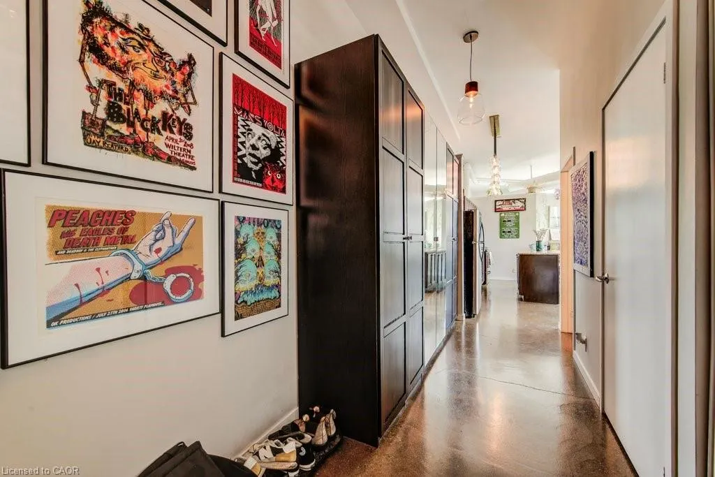 404 King Street W, #608