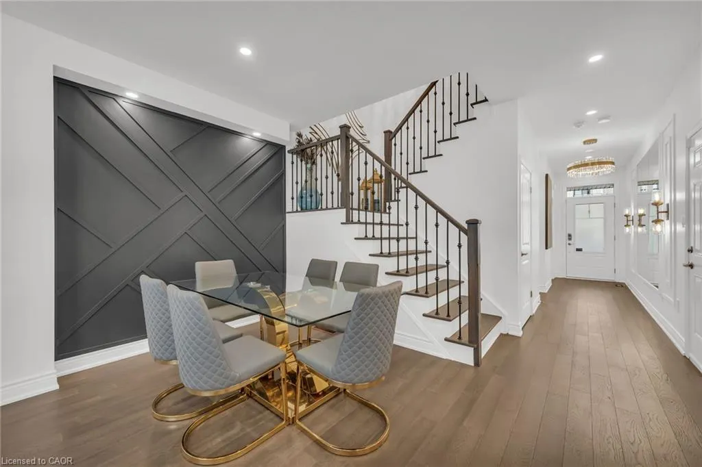 122 Shoreview Place