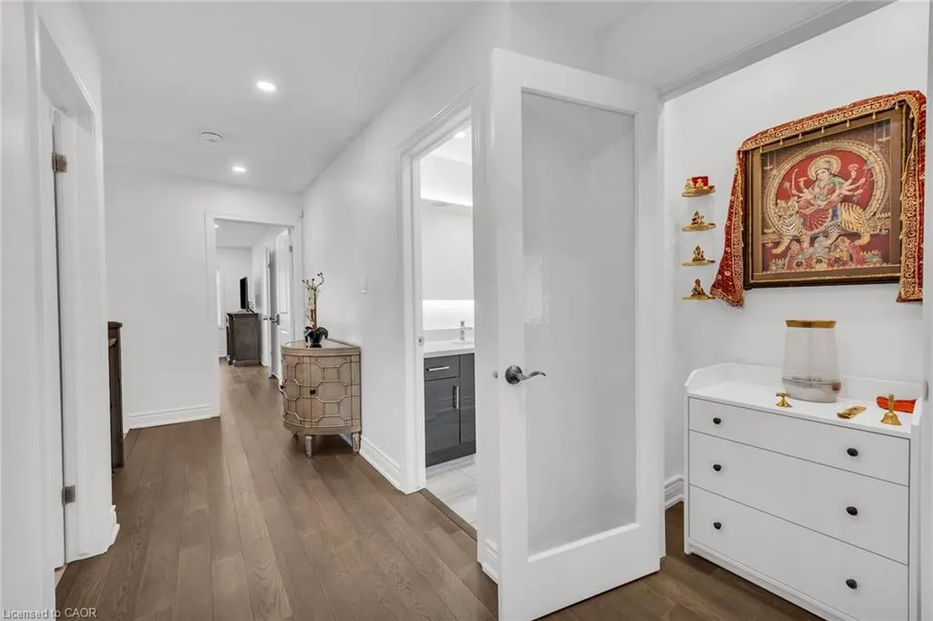 122 Shoreview Place