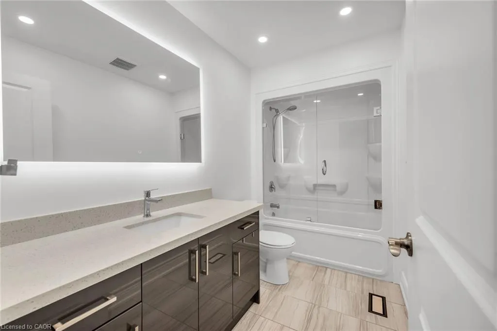 122 Shoreview Place