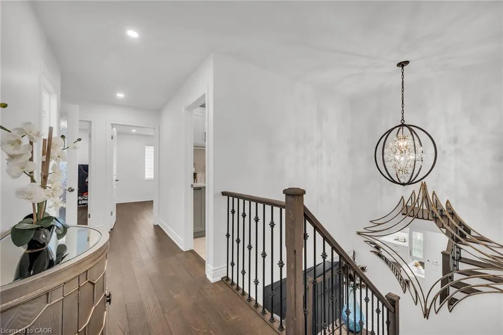 122 Shoreview Place