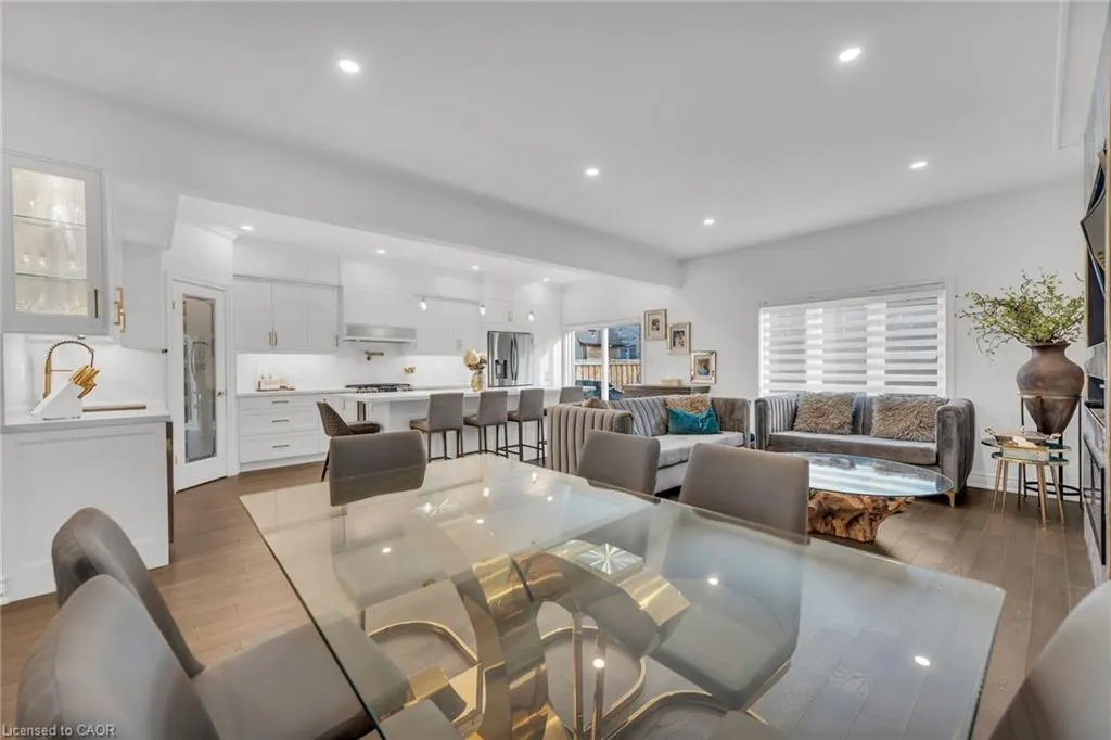 122 Shoreview Place