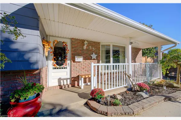 55 Gracefield Crescent