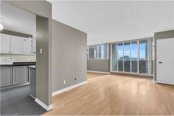 375 King Street N #1003