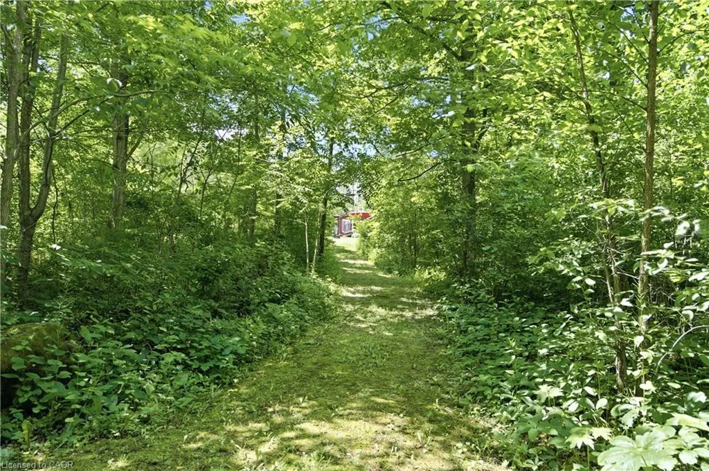 484 Concession 11 Road E