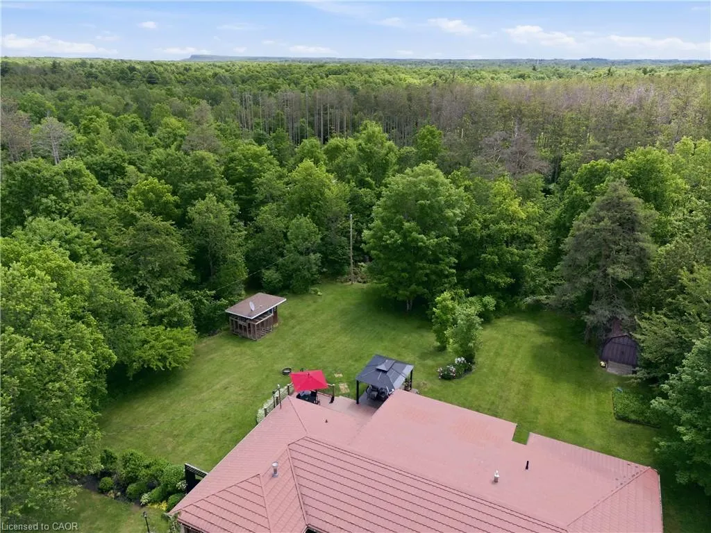 484 Concession 11 Road E