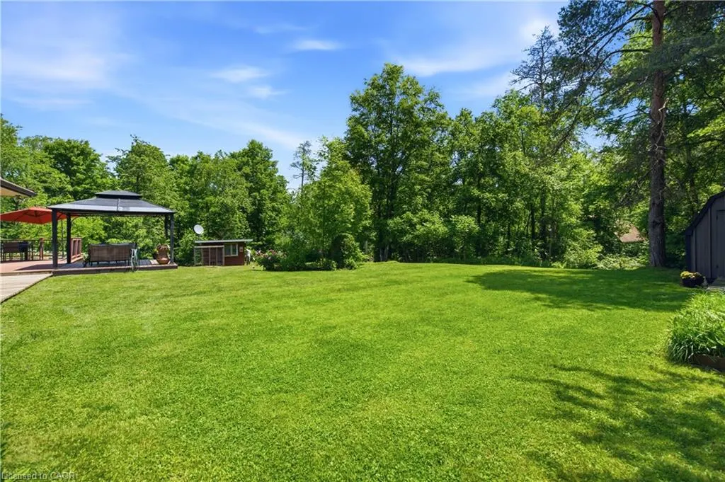 484 Concession 11 Road E