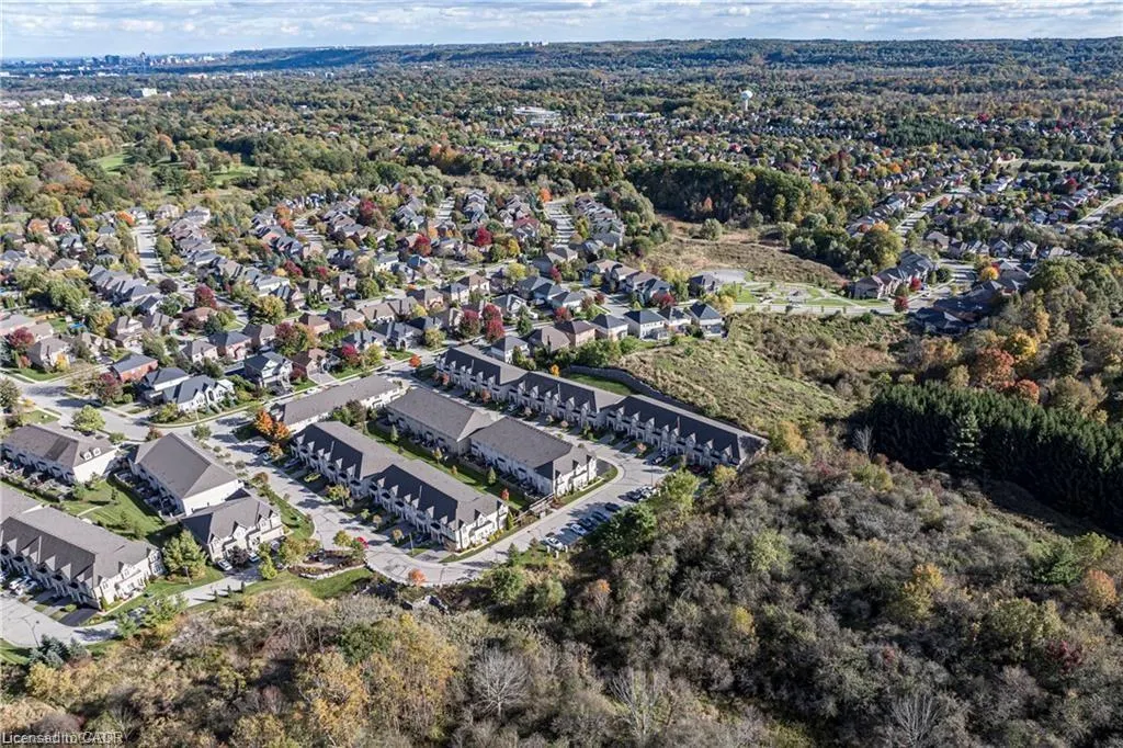 34 Forest Valley Crescent