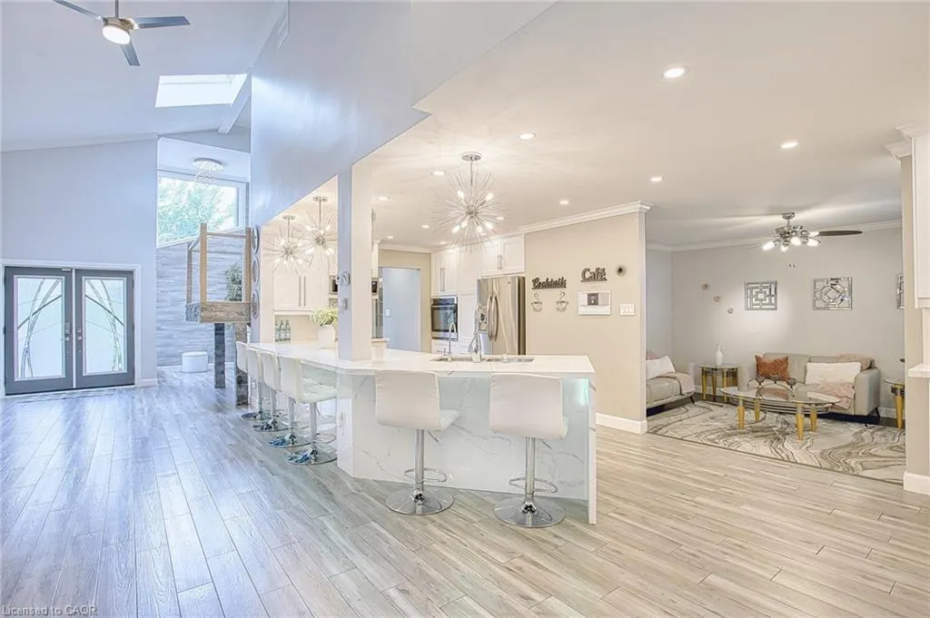 3263 Guyatt Road