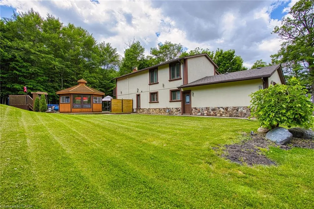 3263 Guyatt Road