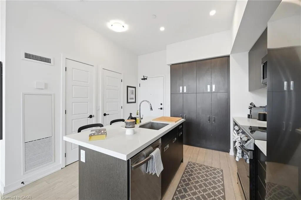 415 Sea Ray Avenue #106