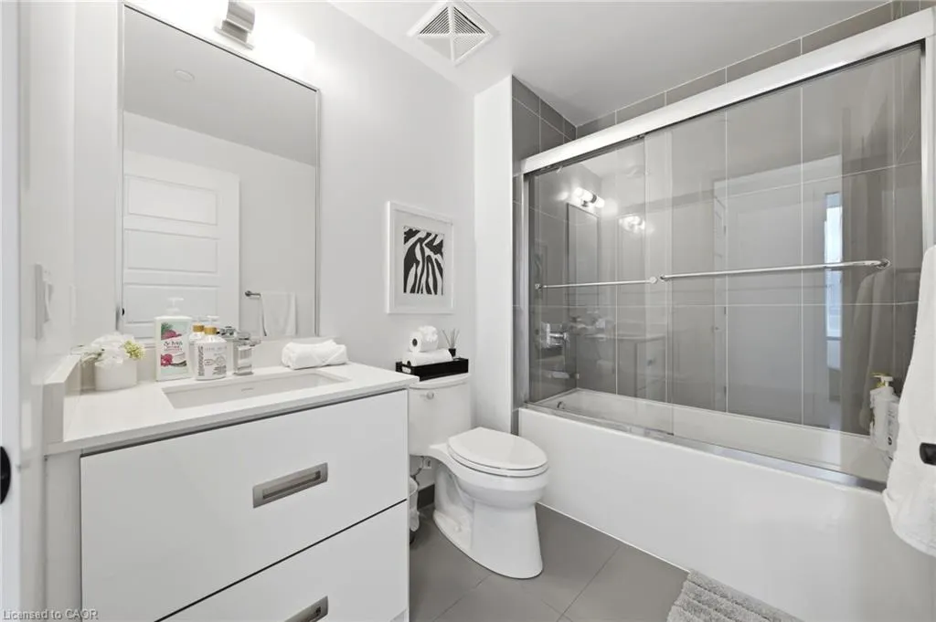415 Sea Ray Avenue #106