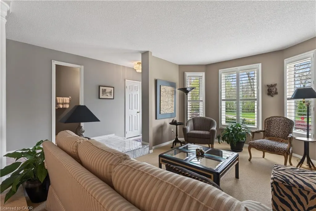 77 Sunvale Place
