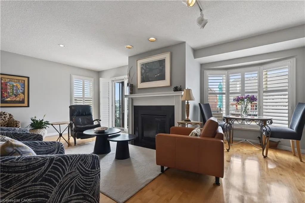 77 Sunvale Place