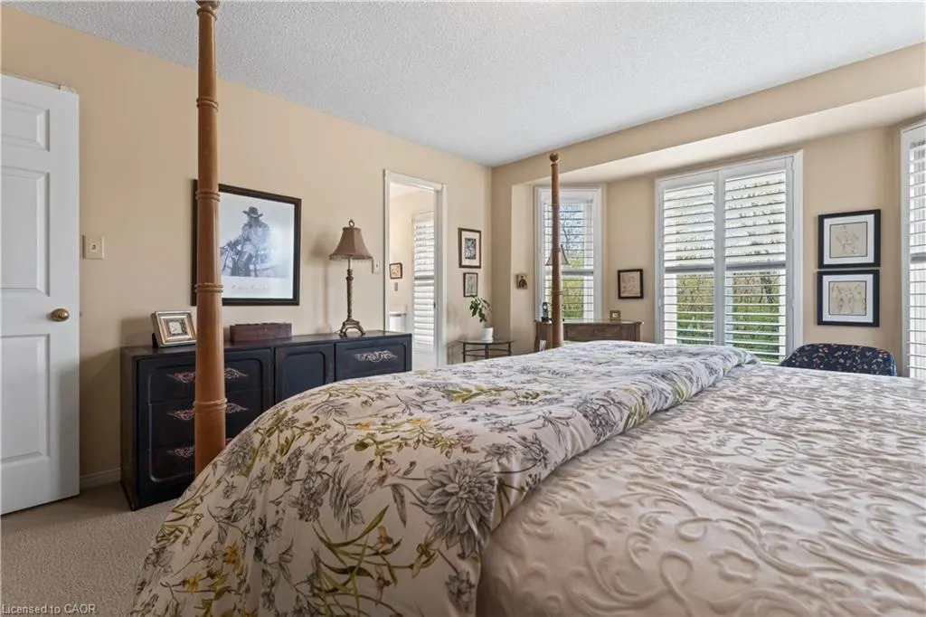 77 Sunvale Place