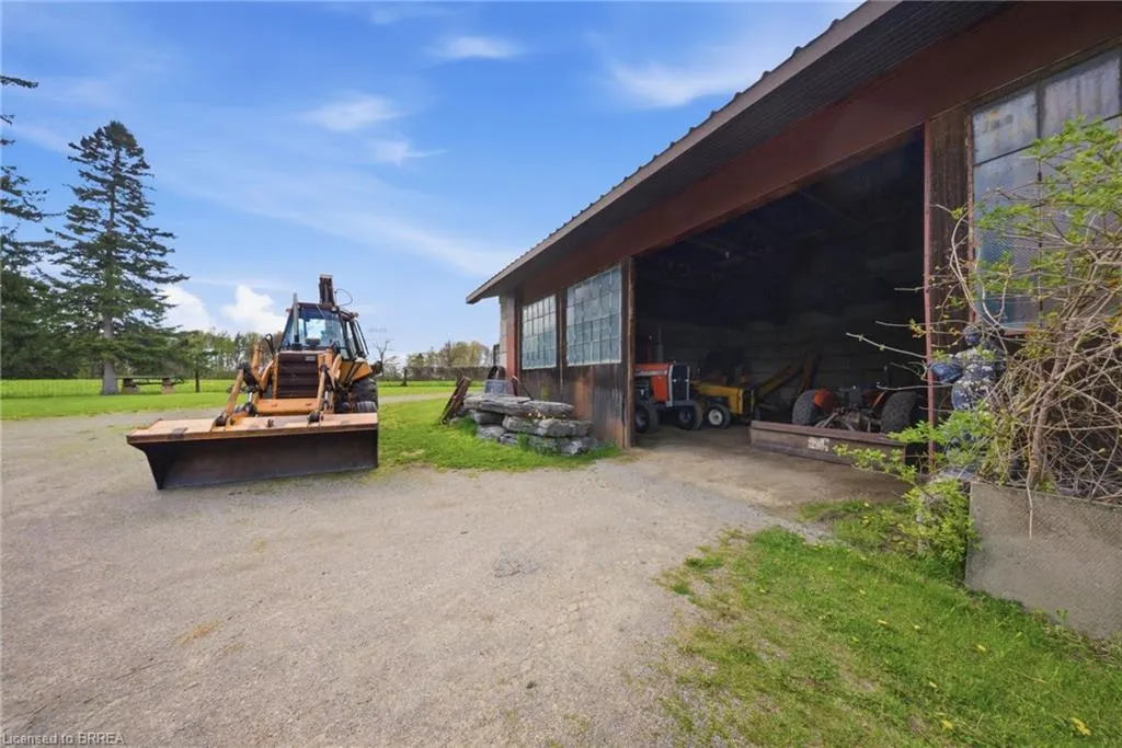 1403-1405,1419-1421 Concession 4 Road W