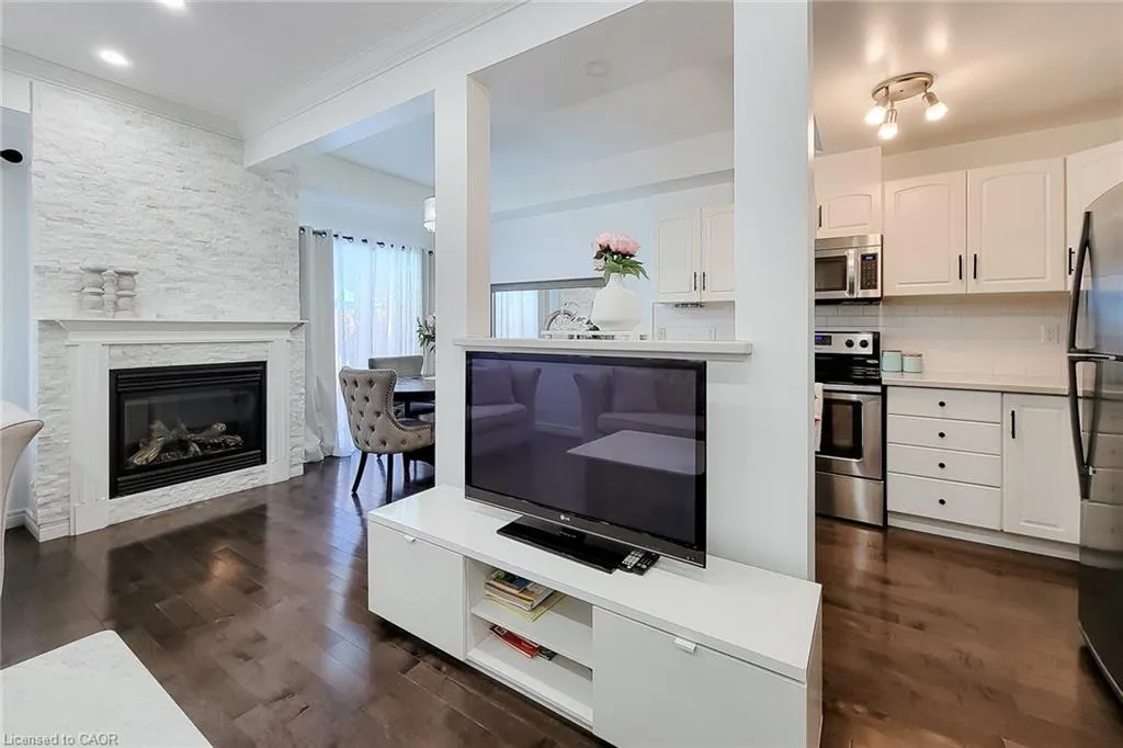 232 Stonehenge Drive #2